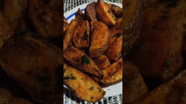 КАРТОШКА ПО- ДЕРЕВЕНСКИ. МОЙ РЕЦЕПТ ПРИГОТОВЛЕНИЯ. смотреть онлайн