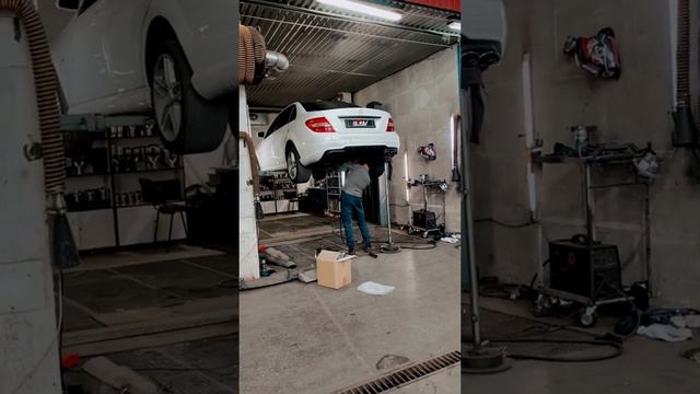 Сочный DOWNIPE на Mercedes C-класса W204? / ВСЕ ХОТЯТ ТАКОЙ ЗВУК смотреть онлайн