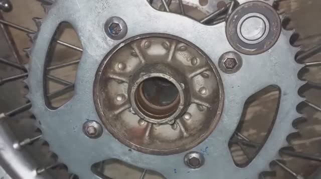 Не покупай по интернету Кота в мешке! YAMAHA YZ 85. Посмотрим что получится))).mp4 смотреть онлайн