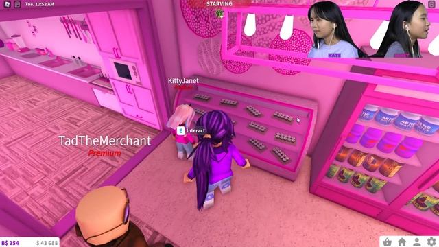 Bloxburg One Color Restaurant Build Battle Challenge! | Roblox смотреть онлайн