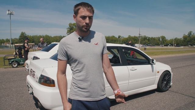 Evo 8 vs Evo 9 800hp Roll Racing | 2.0L vs 2.2L w/ PTE 6466 смотреть онлайн