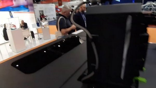 Гибридный DTG/DTF принтер компании DTG Digtal Q1