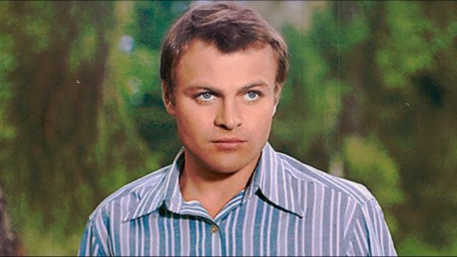 Загадочная смерть Александра Соловьева. Ужасная кончина актера смотреть онлайн