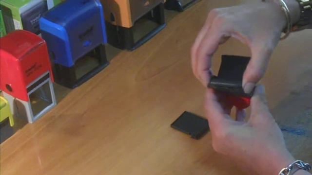 Changer votre encreur Trodat Printy 9430 смотреть онлайн