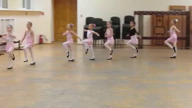 Детская школа балетного искусства "Арабески" смотреть онлайн