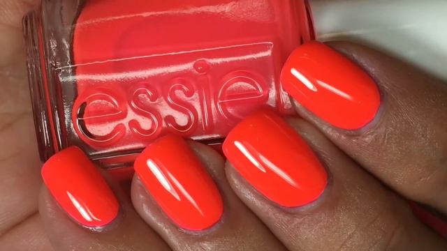essie 2016 NEONS Collection | The Polished Pursuit смотреть онлайн