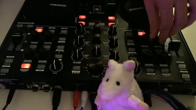 TenMinMix - Competition October 2011 (Raw Electro & Minimal) - Marc Jayson feat. White Mouse смотреть онлайн