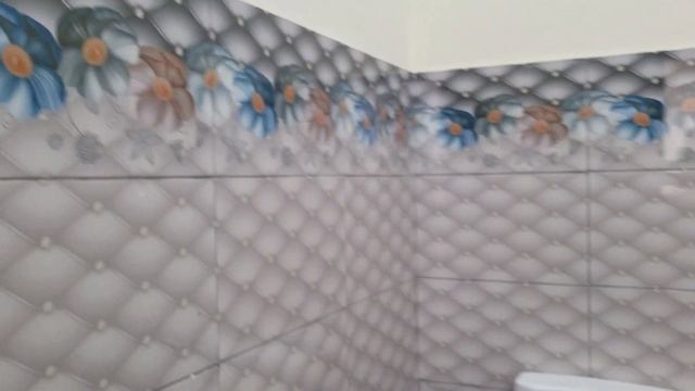 Washroom design 5' x 7' (feet) || bathroom tiles design смотреть онлайн