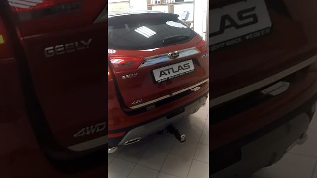 в салоне Джили. Варианты дополнительного оборудования Джили Атлас. Минск. смотреть онлайн