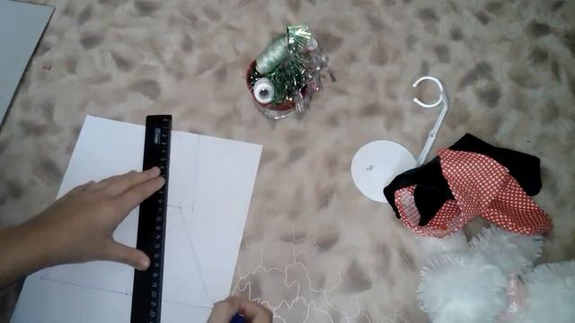 Как сделать выкройки на плащ для куклы с капюшоном смотреть онлайн