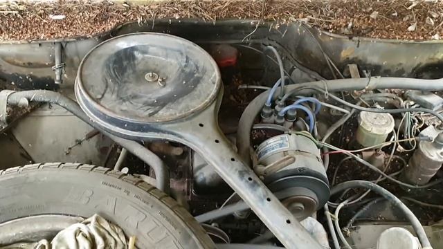 Renault 16 Cold Start смотреть онлайн