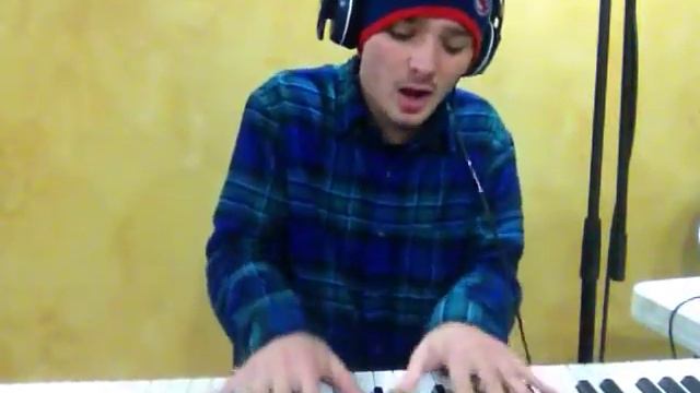 The John Wayne - Little Green Cars (Cover by Griffin Becker) смотреть онлайн