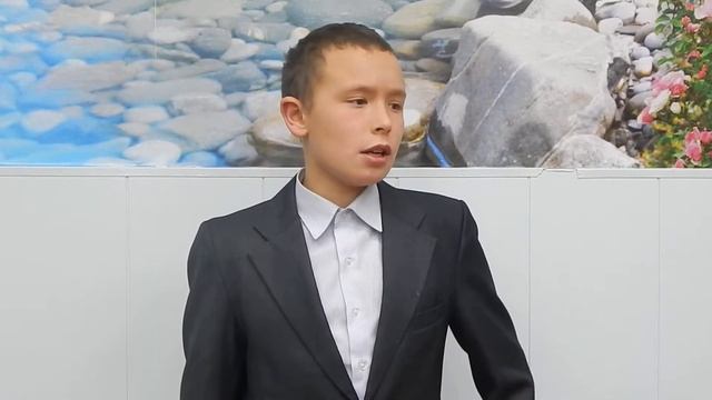 страна читающая- Иванов Артём читает произведение "Свинья под дубом" смотреть онлайн
