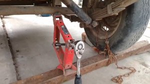 Выравнял ось на легковой прицепе,