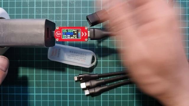 Неплохой, информативный тестер Type-C смотреть онлайн