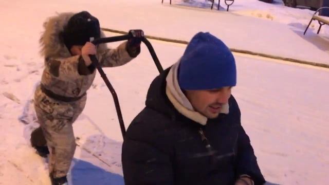 Скоро Новый год! Елка наряжена! Волшебное настроение Пынзарят и конечно снег) смотреть онлайн