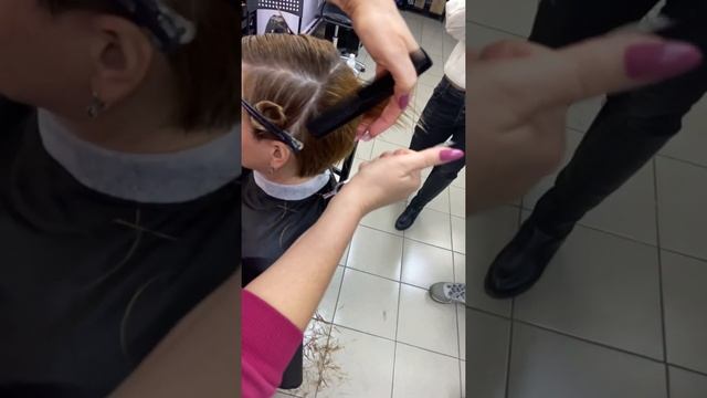 Курс Женская стрижка бритвой 6.12.2020 смотреть онлайн