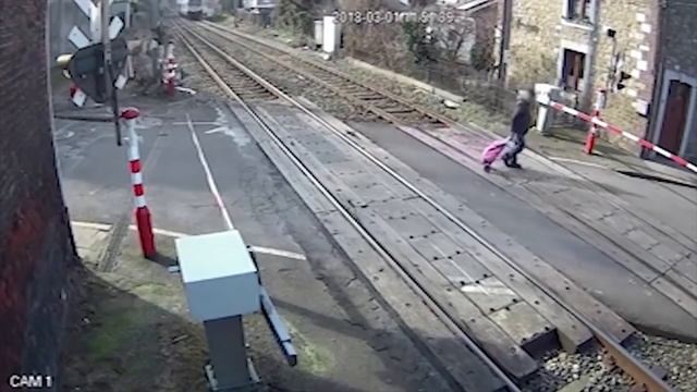 Случаи на Дороге, Которые Можно Смотреть Вечно смотреть онлайн