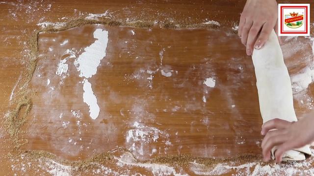 Завитушки с корицей под сливочным соусом | ПРОДУКТЫ ЕРМОЛИНО – Вкусные рецепты смотреть онлайн