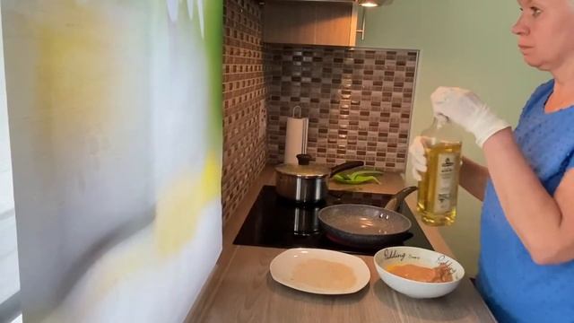 Вкусный обед . Отбивные из свинины ну очень сочные! смотреть онлайн