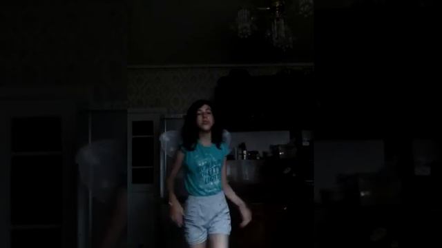 Не знаете что делать!Фея вам поможет!Худые ножки как у кузнечека(мальчикам не смотреть)! смотреть онлайн