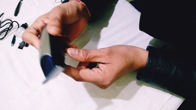 Geemy Hair Clipper For Professional Trimmer GM-6025 || #unboxtoreview смотреть онлайн