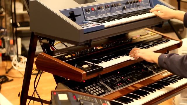 "Festa In Soffitta" - '80s Italo with Emulator, Juno-60, Memorymoog and DMX смотреть онлайн