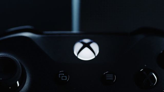 Sulpak_обзор консолей XBox One X и PS4 Pro