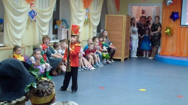 Оловянный солдатик. Фестиваль "Мульти-пульти" в детсаду № 18 смотреть онлайн
