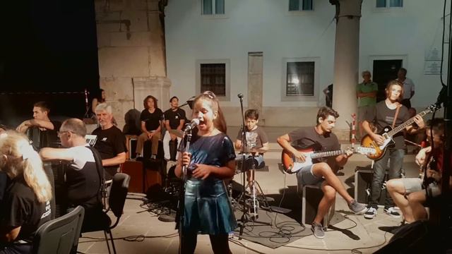 "Give Me One Reason" by Tracy Chapman / Cover by Zoe Šestan (9y) & Band OKUD-a Istra смотреть онлайн