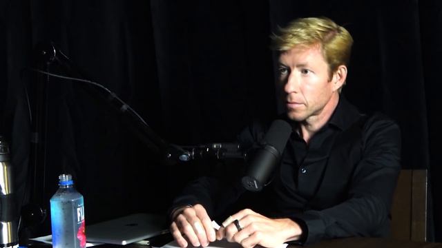 What sleep teaches us about consciousness | Matt Walker and Lex Fridman смотреть онлайн