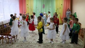 Танец "Веснушки для мамы"