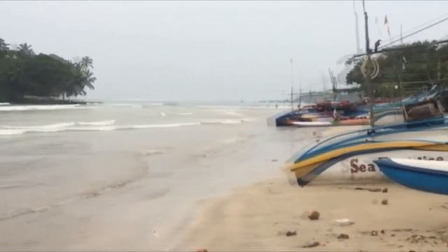 Рай для Серферов на Пляже Велигама в Шри-Ланке. Самый лучший пляжный отдых и серфинг. Шри-Ланка смотреть онлайн