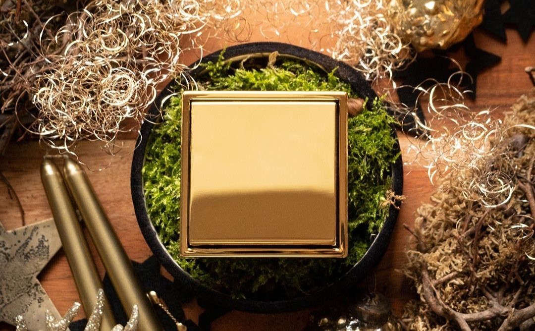 Рождественское видео от JUNG.