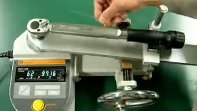 Adjust maximum torque смотреть онлайн