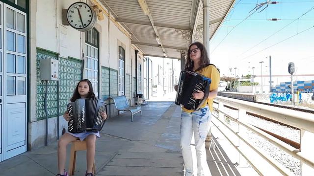 Marlene Mateus & Mariana - "Apita o comboio" смотреть онлайн