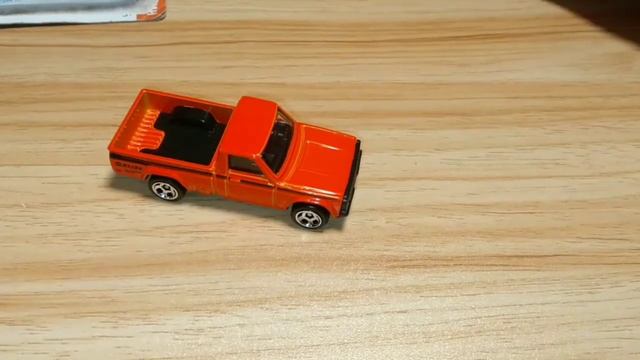 Mazda Repu de hotwheels y Dodge Li'l Red Express de Johnny Lightning смотреть онлайн