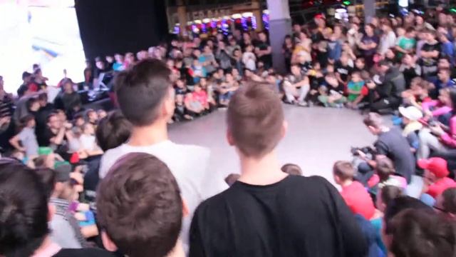 2014.11.29 Реп на голове г. Казань www.breakdance-ufa.ru смотреть онлайн