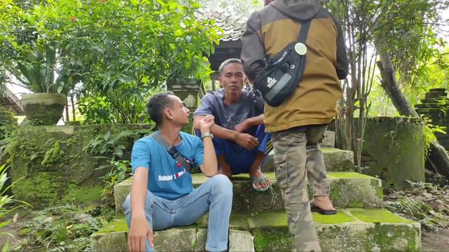 Bang Erik Jalan² Ke Keraton Gebang Cirebon смотреть онлайн
