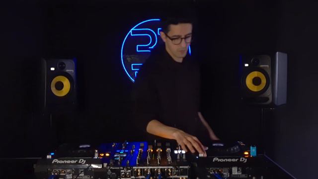 LUCIANO RIOPA - SESSION #03 | TECHNO