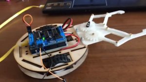 Мобильный робот с манипулятором на плате Arduino UNO от сообщества разработчиков Технофея