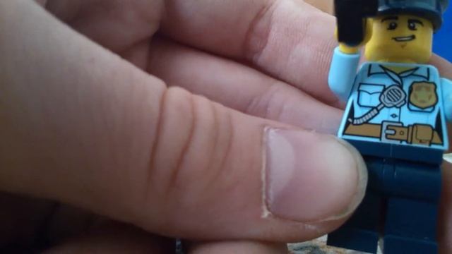 Обзор на набор Лего сити 60136 набор для начинающих :полиция смотреть онлайн