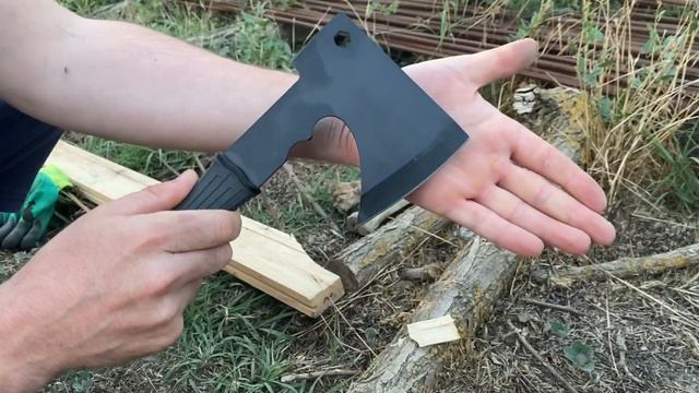 Тест топора СССР И GERBER смотреть онлайн