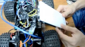 Usfika | Arduino | Машинка на радиоуправлении и элементарной автоматике