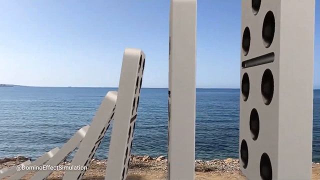 BIG Domino Effect simulation - V2 ? смотреть онлайн