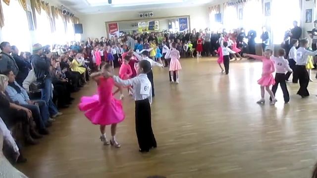 Дети-Дебют 1 пара 61 Анастасия и Евгений смотреть онлайн