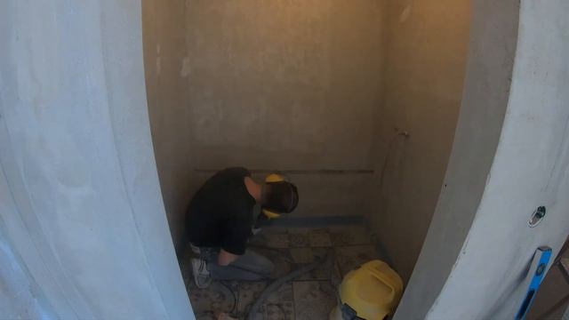 Квартира #1-21. Начинаю клеить плитку. Timelapse смотреть онлайн