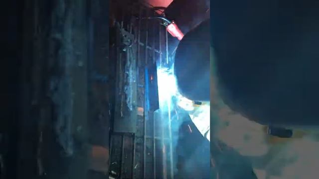 MIG 315 смотреть онлайн