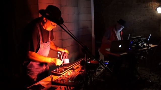 KRAUTWERK - STYLOPHONE смотреть онлайн