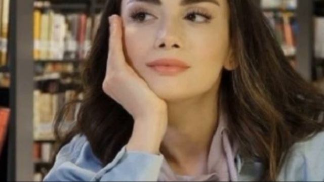 БРУТАЛЬНЫЙ КРАСАВЧИК! Вот как выглядит муж актрисы Озге Ягыз. Актриса Сериала Сапфир (2023) смотреть онлайн